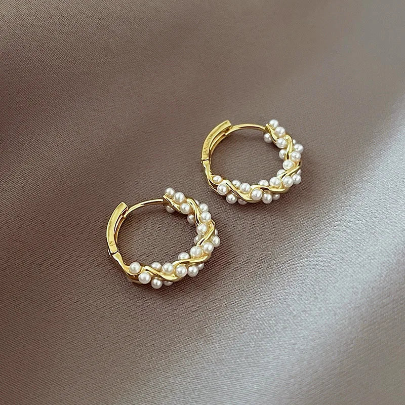 Korean Temperament Circle Pearl Earrings